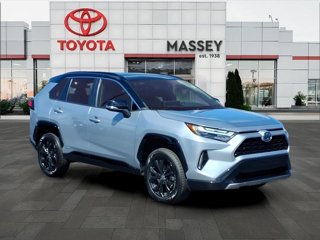Used 2023 Toyota RAV4 XSE AWD/4WD image 1