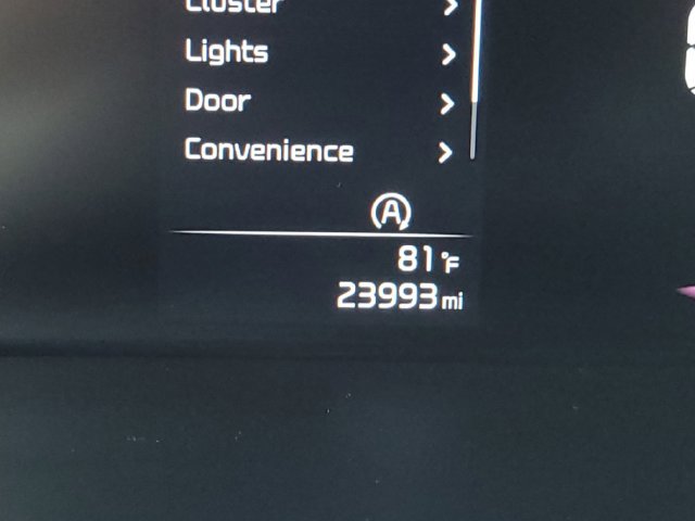 Certified 2025 Kia Soul LX w/ LX Technology Package FWD image 20