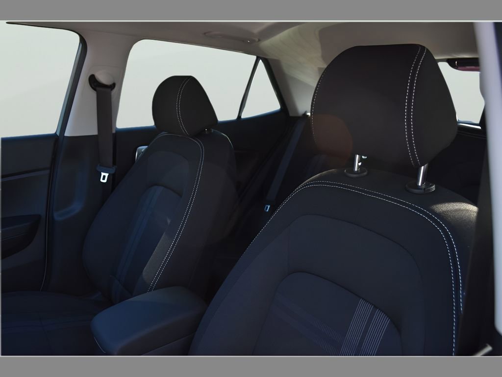 Used 2026 Hyundai Venue SEL image 24