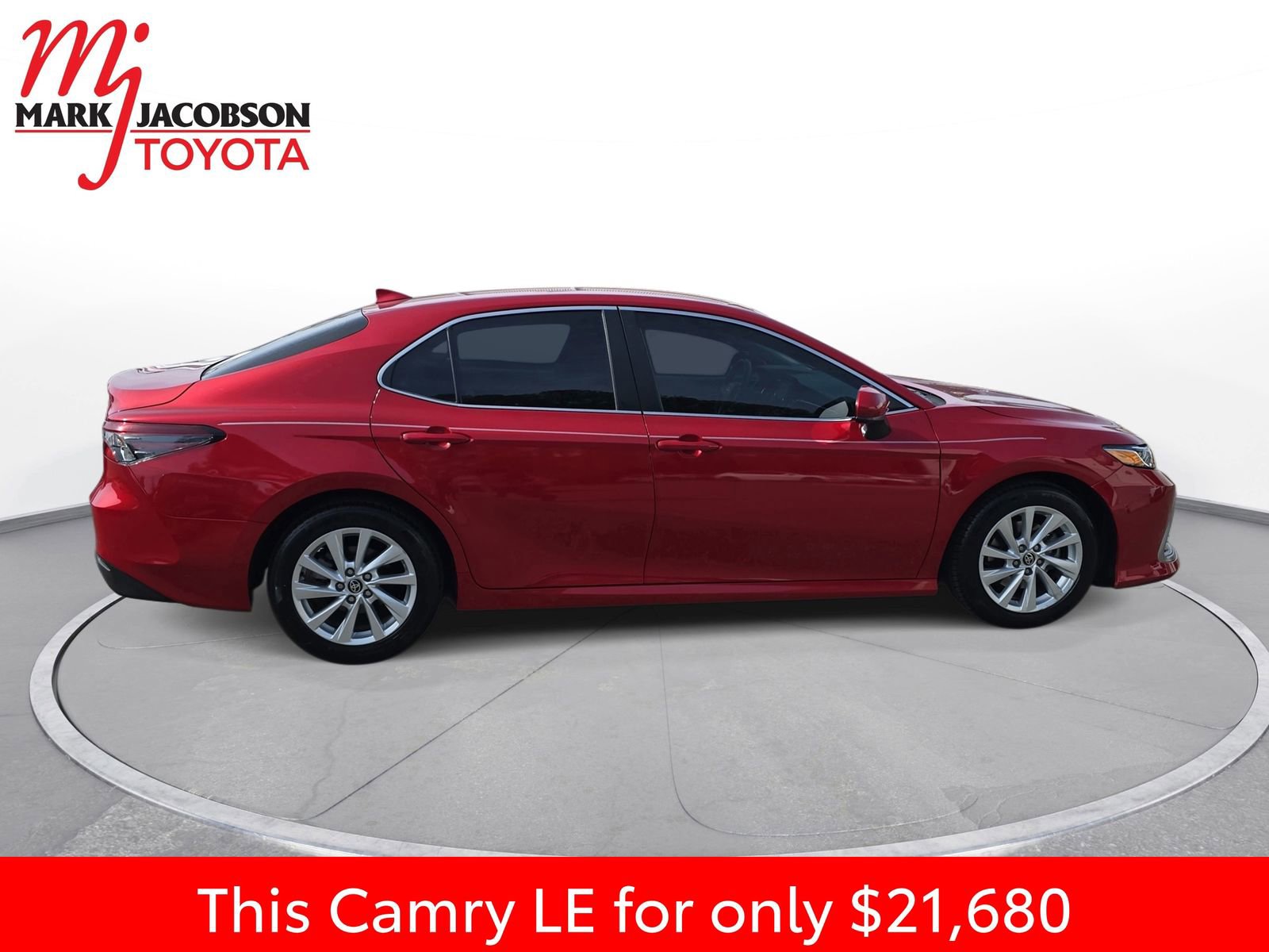 Used 2023 Toyota Camry LE image 7