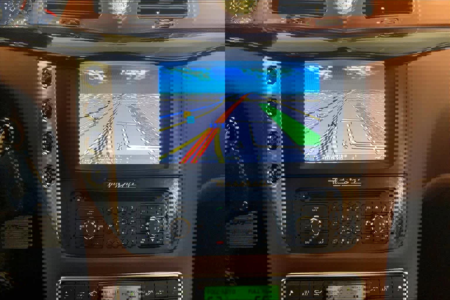 Used 2013 Maserati GranTurismo Sport image 35