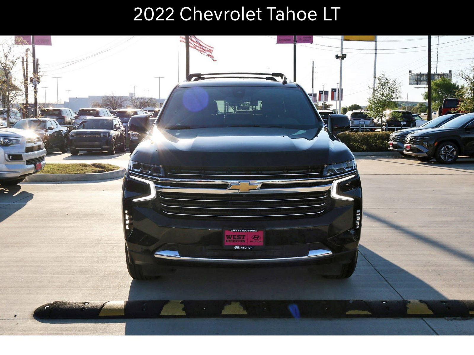 Used 2022 Chevrolet Tahoe LT w/ Luxury Package image 2
