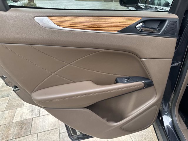 Used 2015 Lincoln MKC FWD w/ Equipment Group 102A Reserve image 16