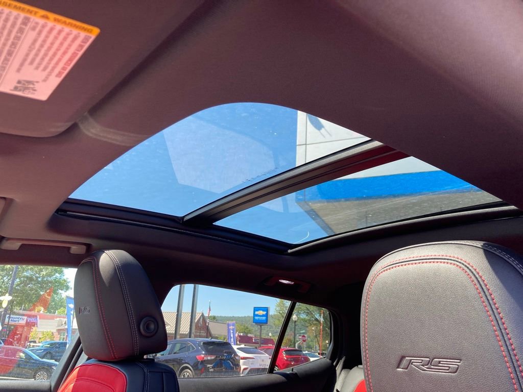 New 2025 Chevrolet Equinox EV RS w/ Convenience Package II image 10