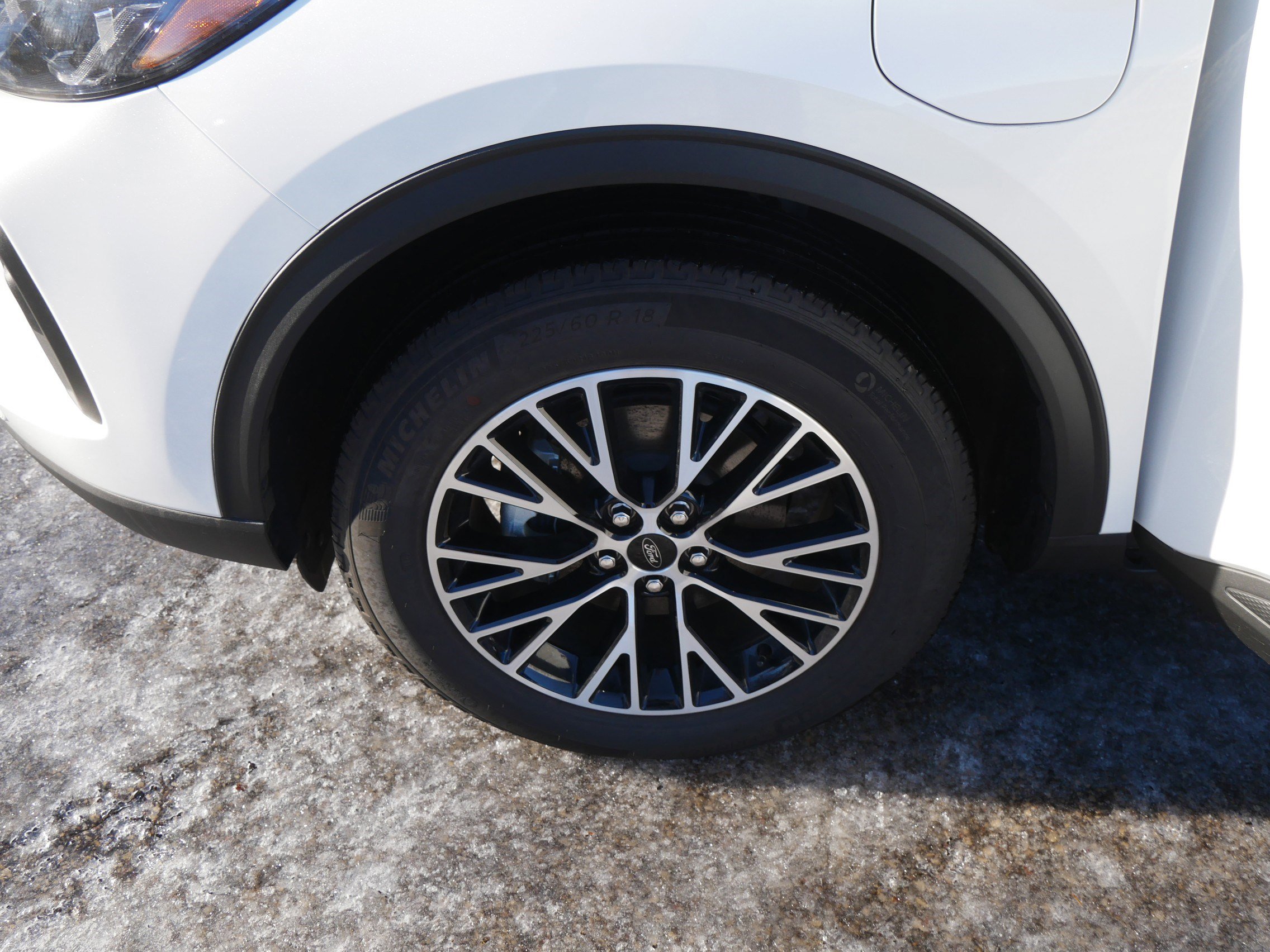 Used 2025 Ford Escape SE w/ PHEV Premium Package FWD image 15