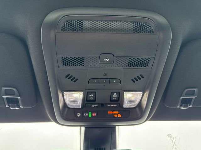 Used 2024 Cadillac XT6 Sport image 36