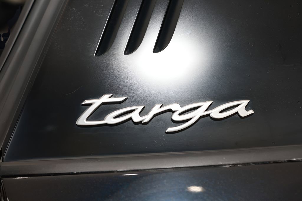 Used 2021 Porsche 911 Targa 4S image 24