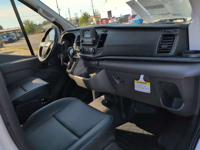New 2025 Ford Transit 250 148 Medium Roof image 12