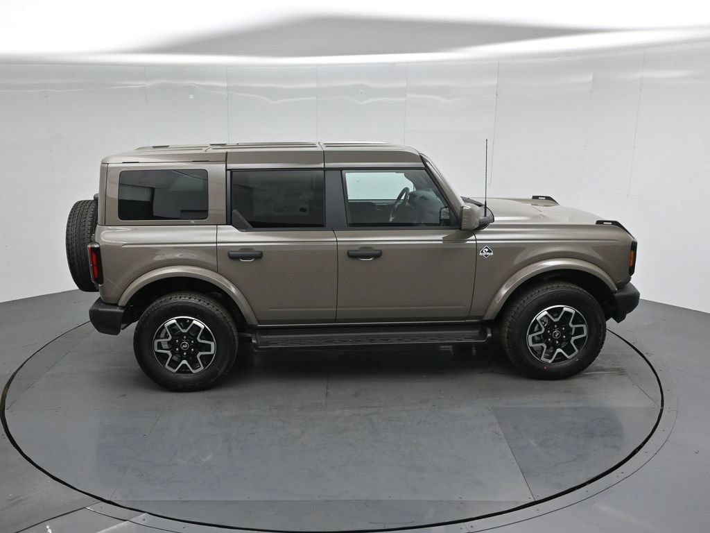 New 2026 Ford Bronco Outer Banks AWD/4WD image 38