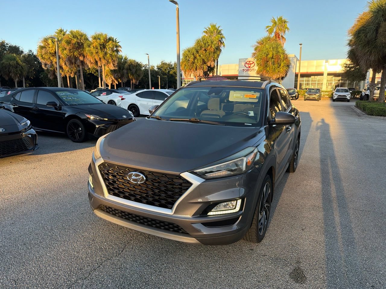 Used 2020 Hyundai Tucson Sport FWD image 1