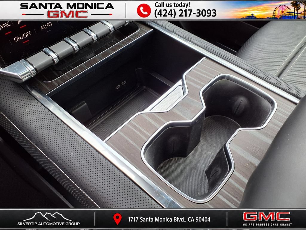 Certified 2025 GMC Sierra EV Denali AWD/4WD image 9