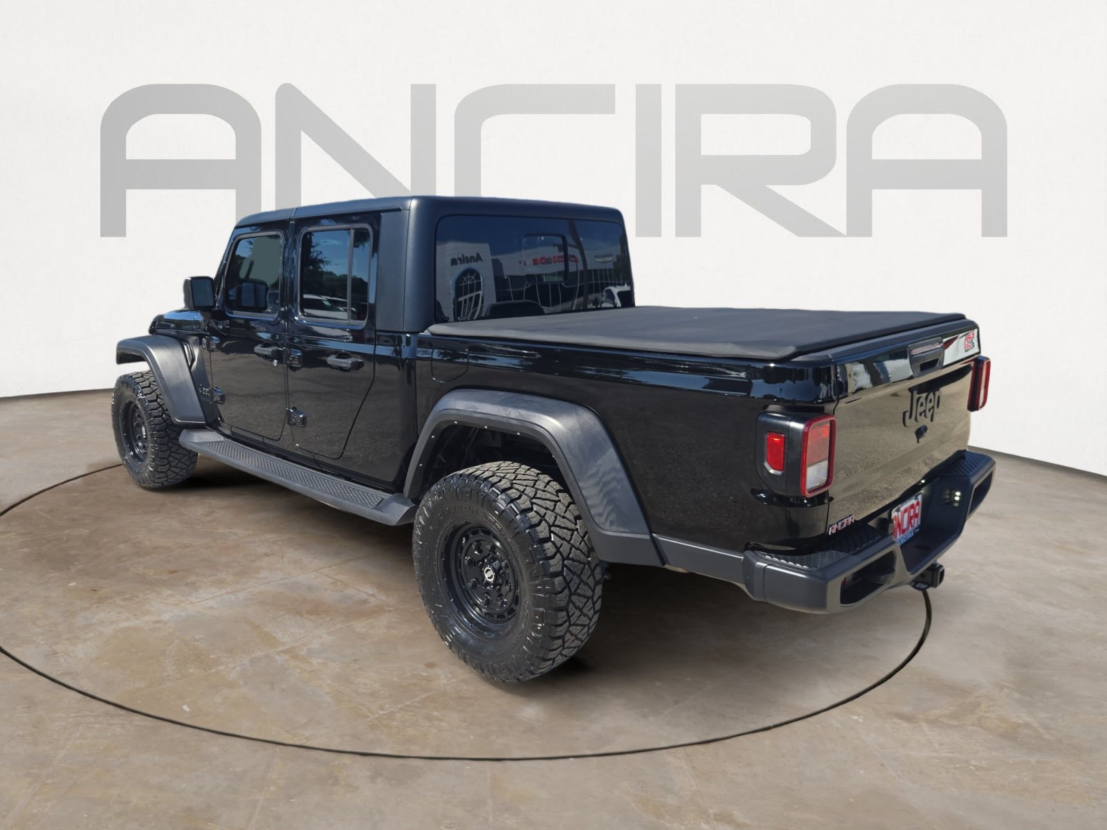 Used 2024 Jeep Gladiator Sport AWD/4WD image 8