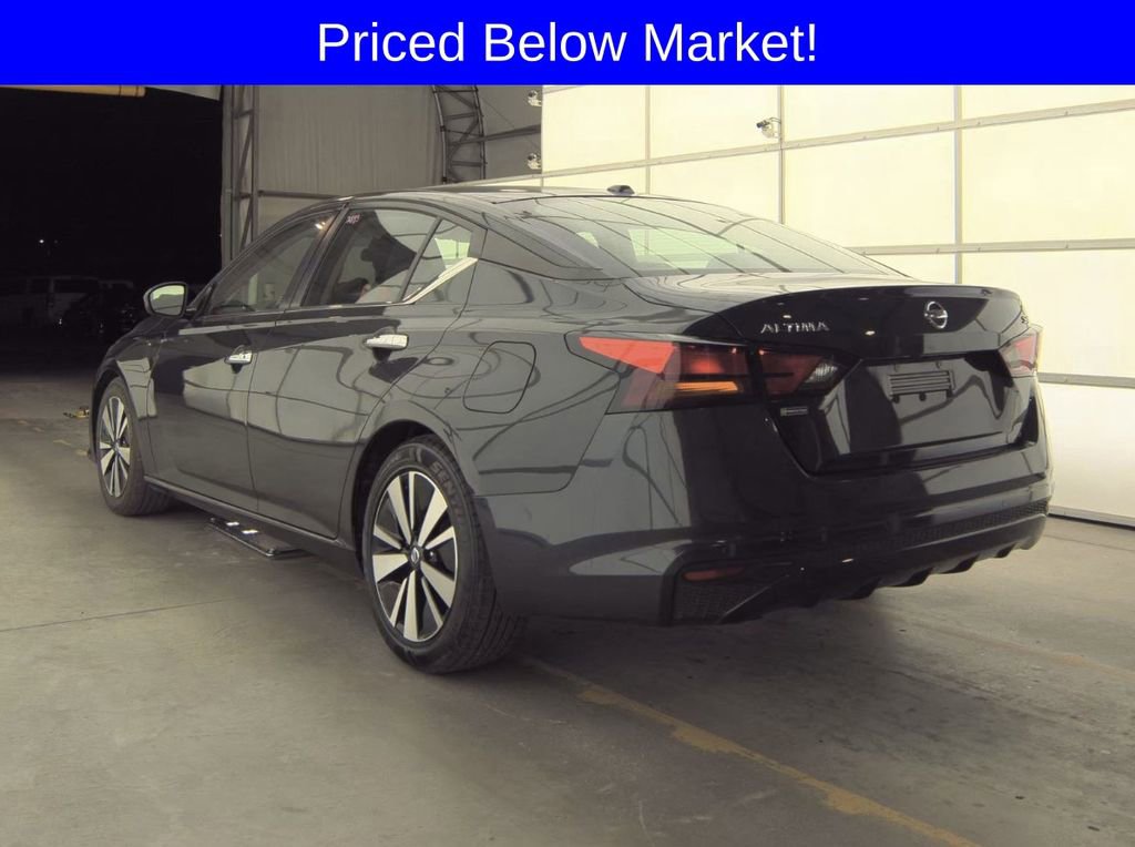 Used 2022 Nissan Altima 2.5 SV image 4