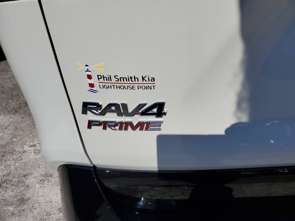 Used 2022 Toyota RAV4 XSE AWD/4WD image 8