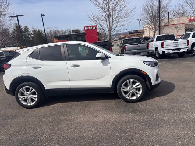Used 2023 Buick Encore GX Preferred w/ Cold Weather Comfort Package AWD/4WD image 5