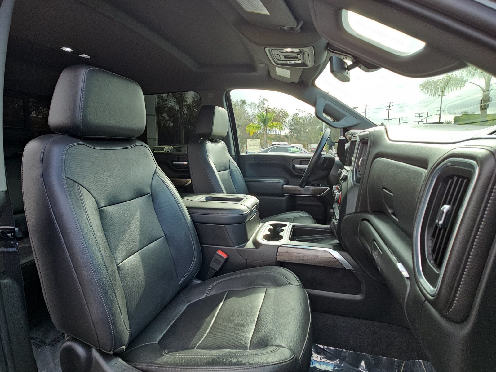 Used 2020 Chevrolet Silverado 2500 LTZ w/ LTZ Plus Package RWD image 10