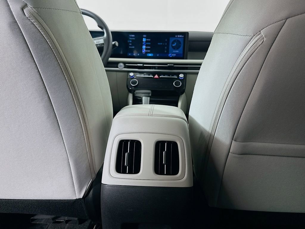 Certified 2025 Hyundai Tucson SEL FWD image 26