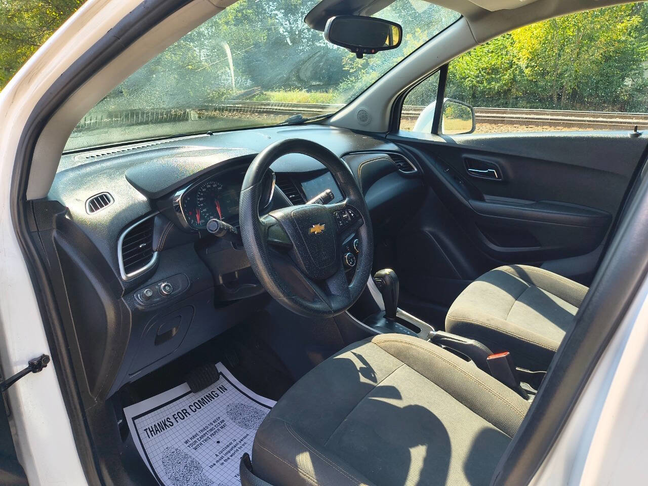 Used 2018 Chevrolet Trax LS image 3