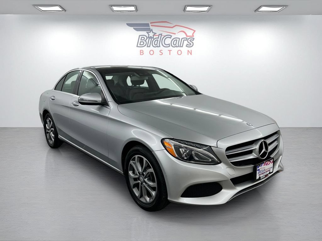 Used 2016 Mercedes-Benz C 300 4MATIC Sedan image 3