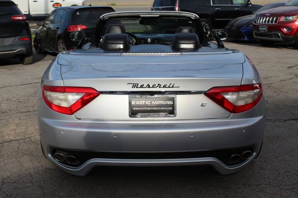 Used 2011 Maserati GranTurismo Convertible RWD image 8