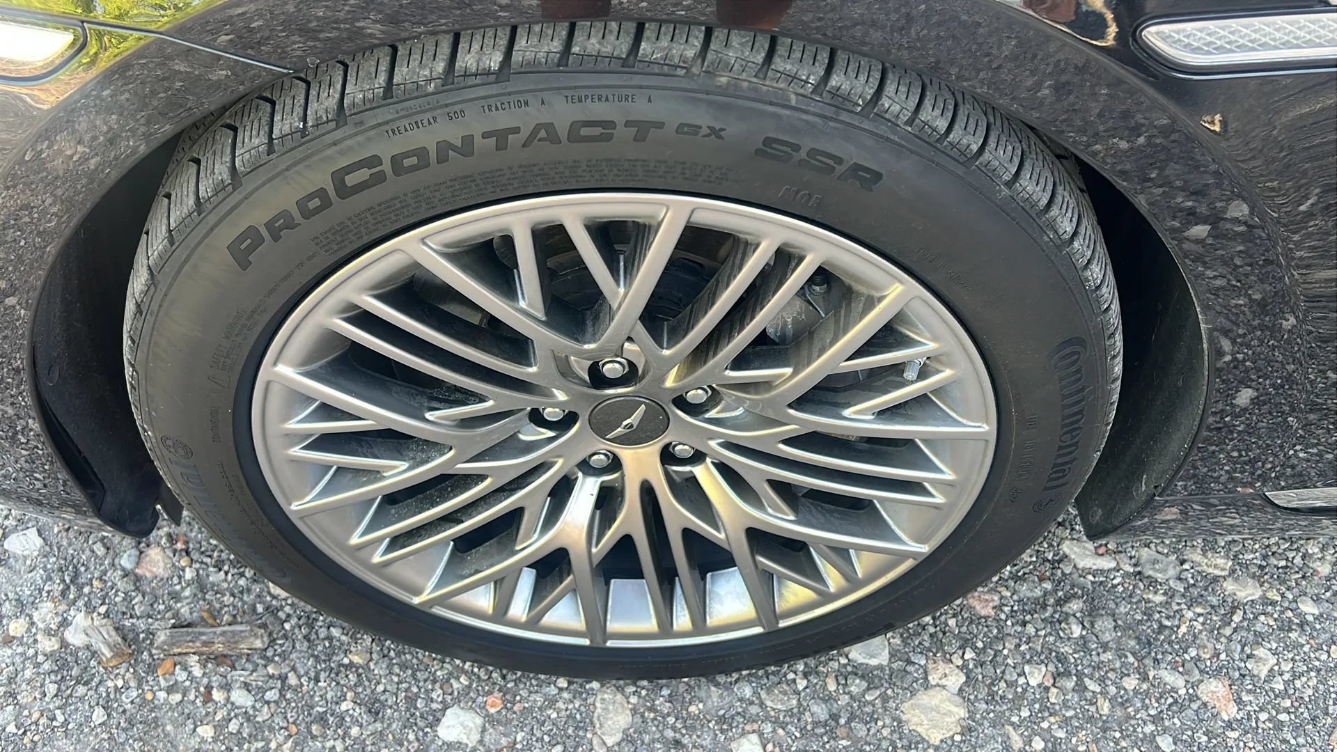 Used 2021 Genesis G90 5.0 Ultimate RWD image 30