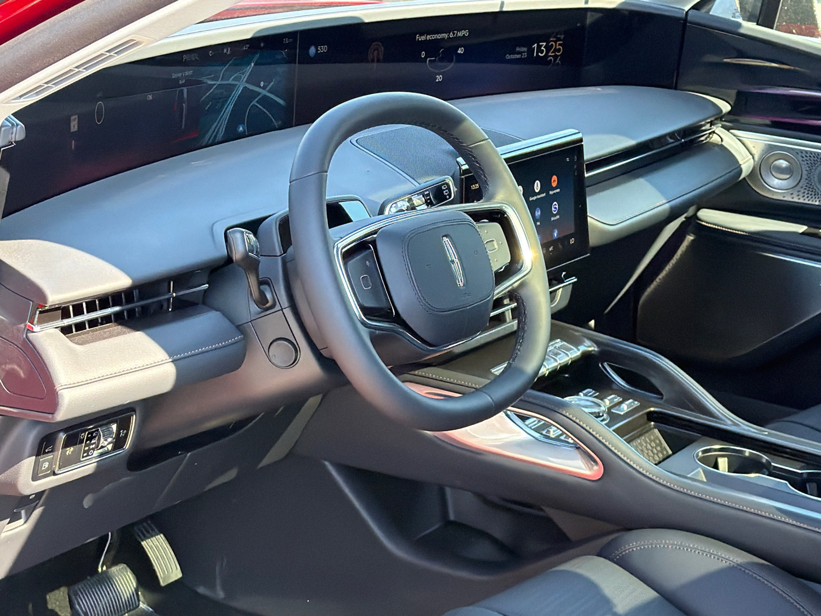 New 2026 Lincoln Nautilus Reserve AWD/4WD image 16