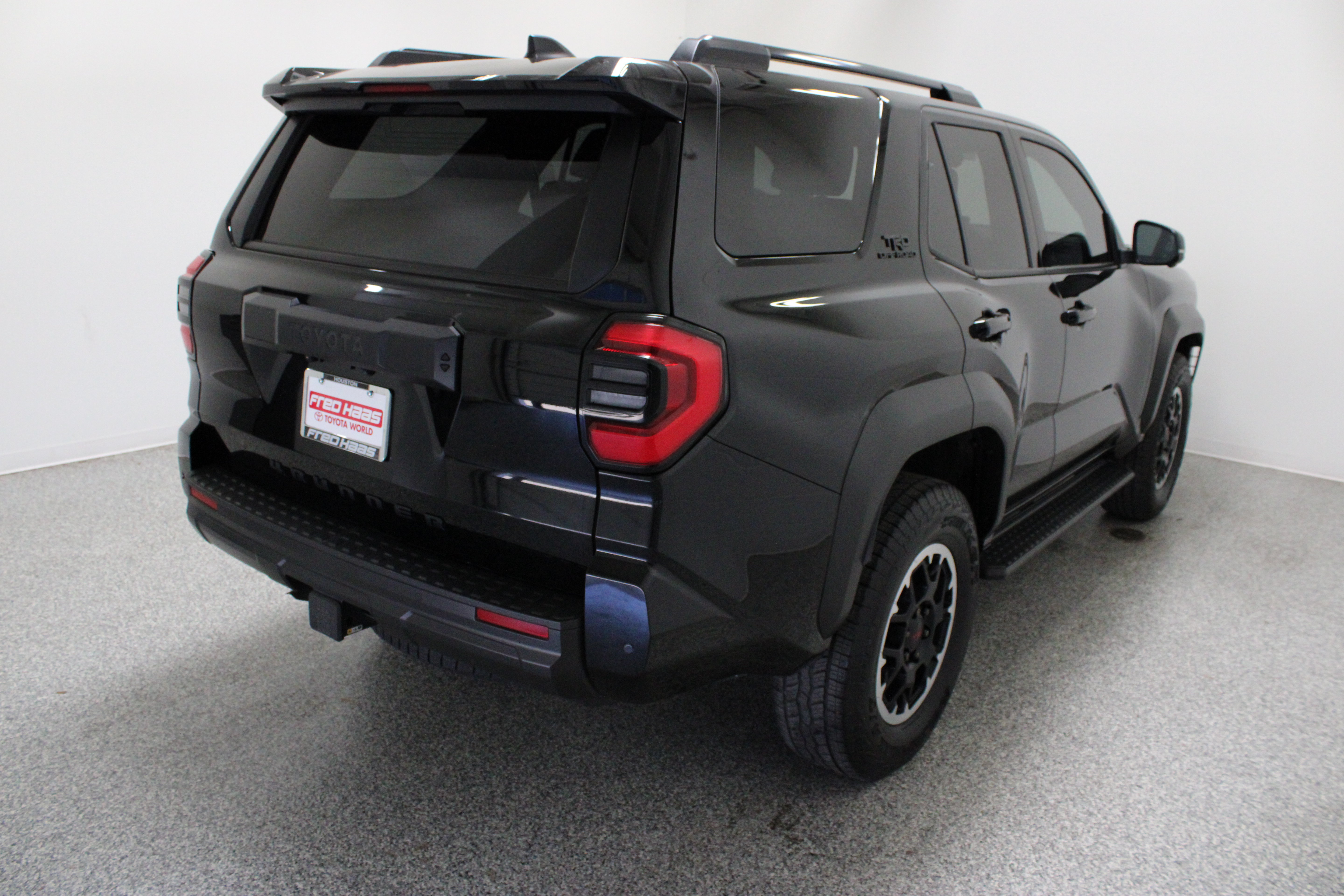 Used 2025 Toyota 4Runner TRD Off-Road Premium w/ Tow Technology Package AWD/4WD image 7