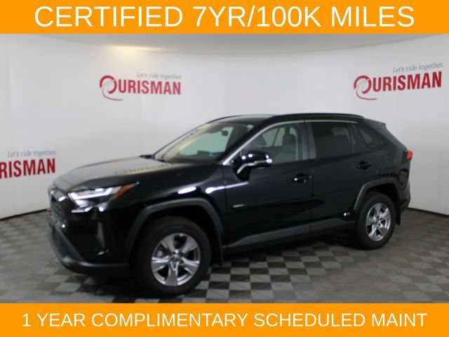 Used 2025 Toyota RAV4 XLE AWD/4WD image 3
