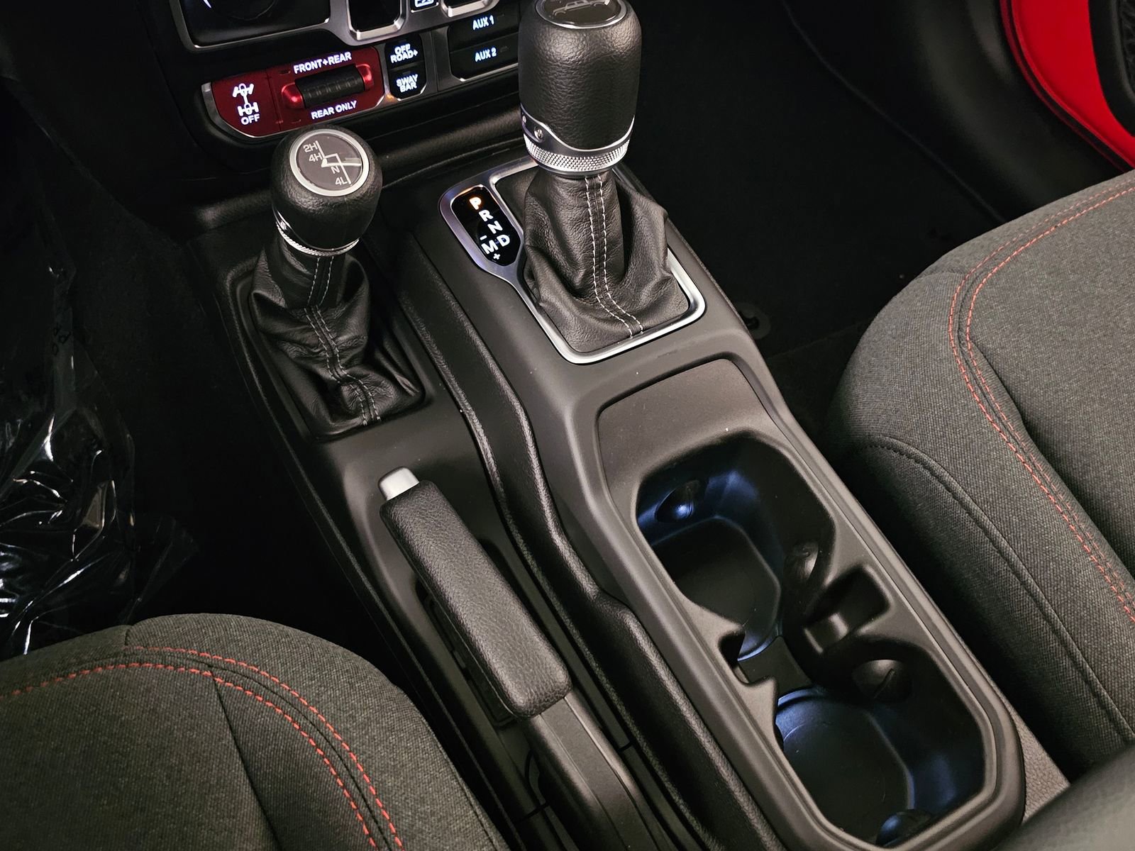 New 2026 Jeep Gladiator Rubicon w/ Safety Group image 30