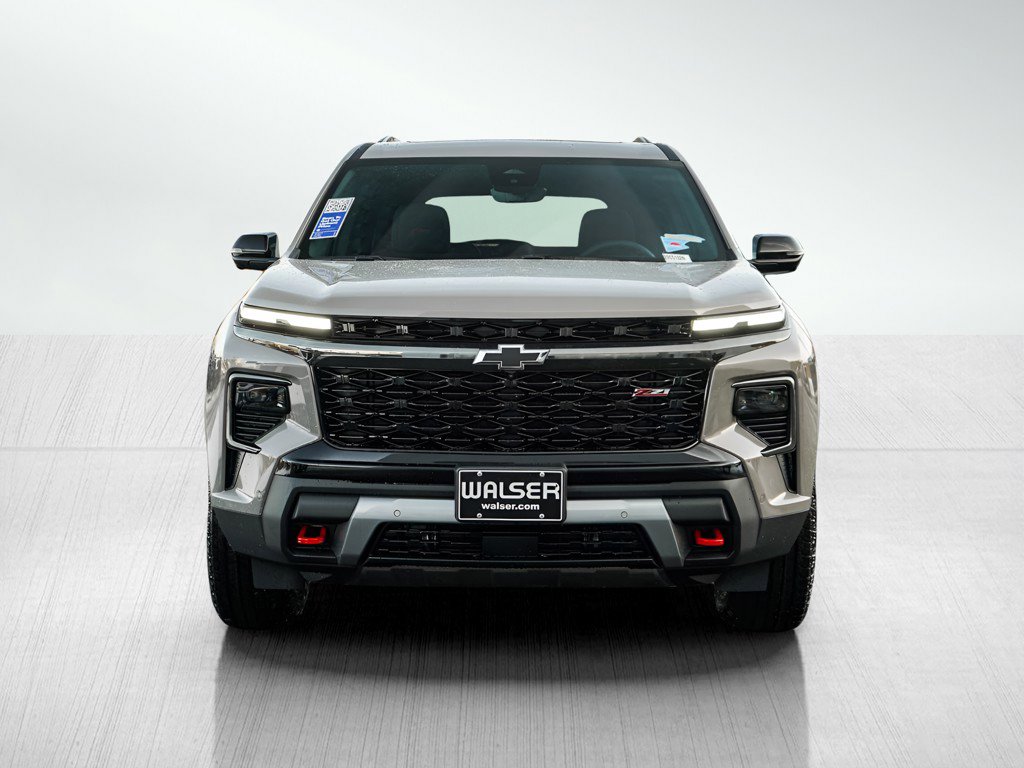 New 2026 Chevrolet Traverse Z71 w/ Enhanced Driving Package image 2