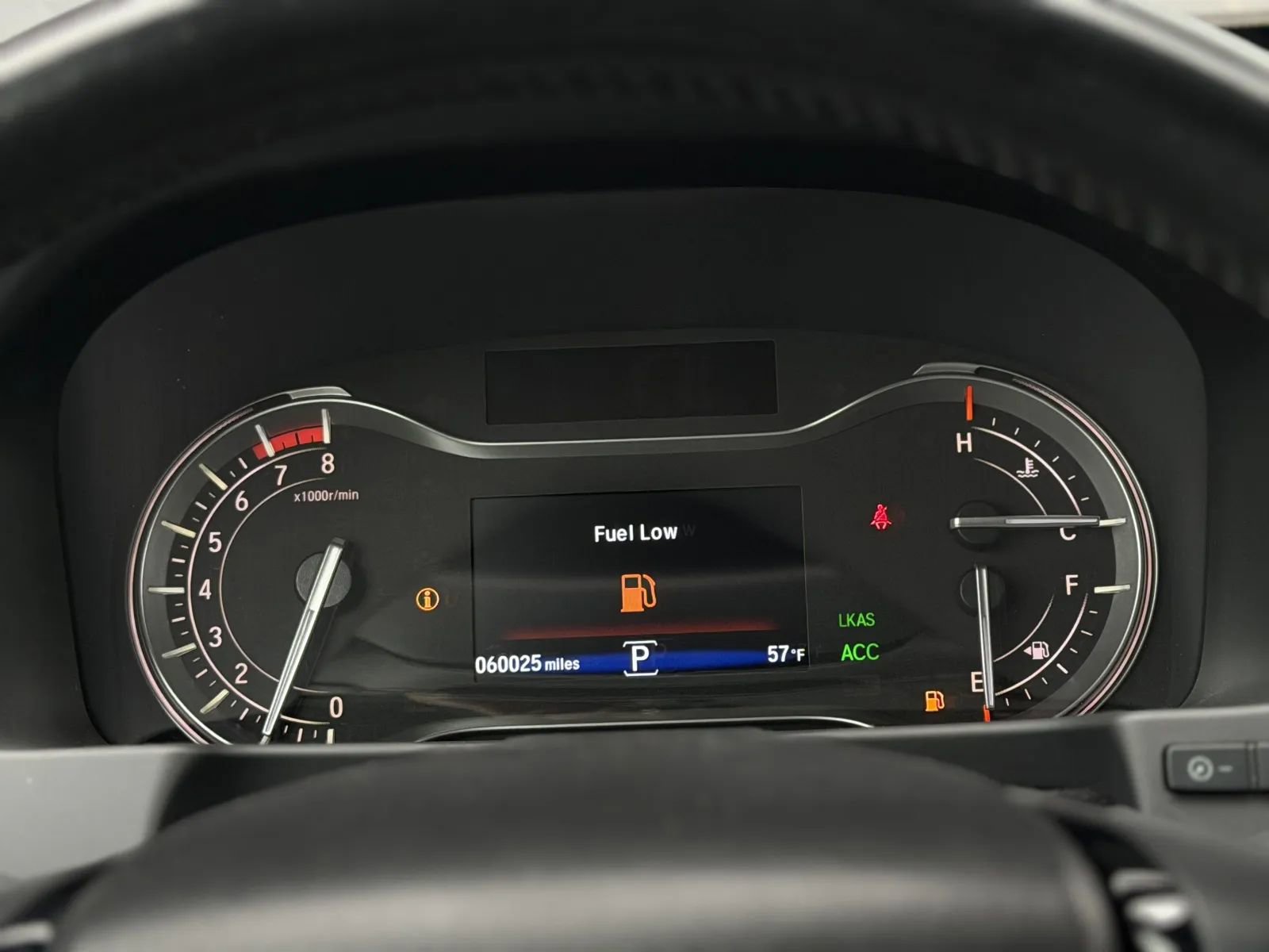 Used 2018 Honda Pilot Touring image 32