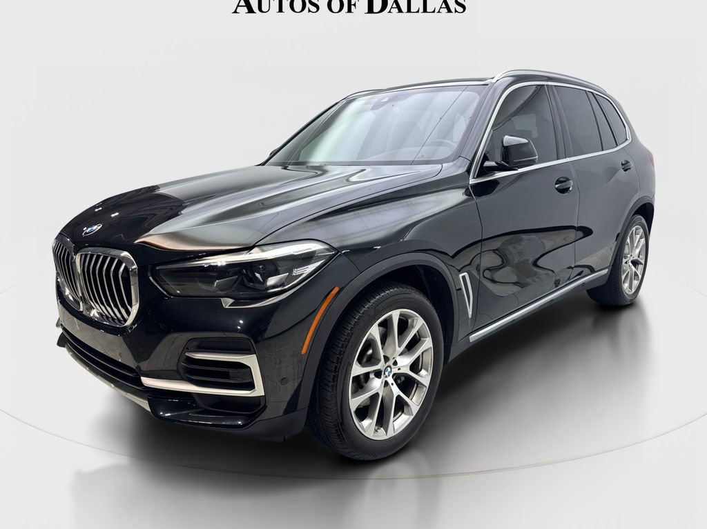 Used 2022 BMW X5 sDrive40i w/ Parking Assistance Package RWD image 2