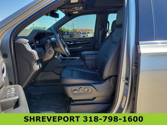 Used 2024 GMC Yukon Denali RWD image 12