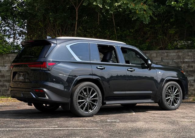 New 2026 Lexus LX 600 F Sport AWD/4WD image 4