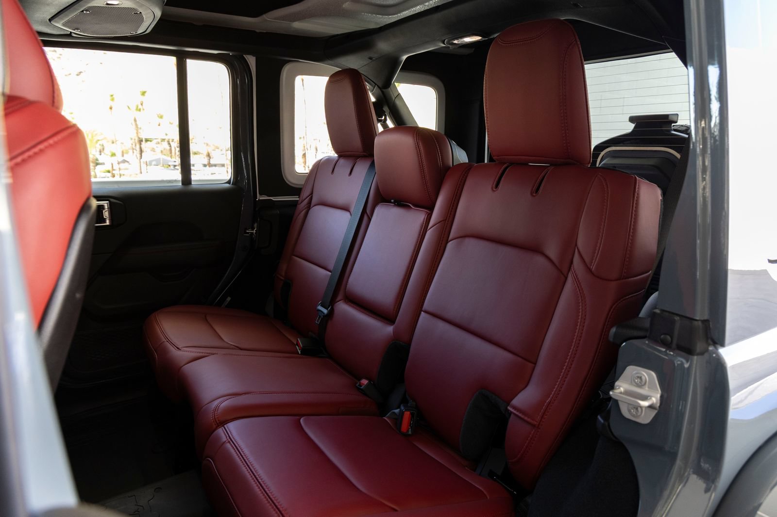 Used 2024 Jeep Wrangler Unlimited Rubicon 392 AWD/4WD image 31