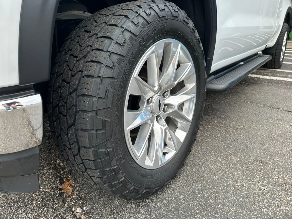 Used 2021 Chevrolet Silverado 1500 LTZ image 9