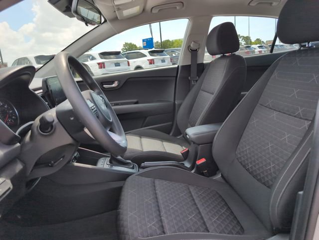 Used 2023 Kia Rio S w/ Technology Package image 13