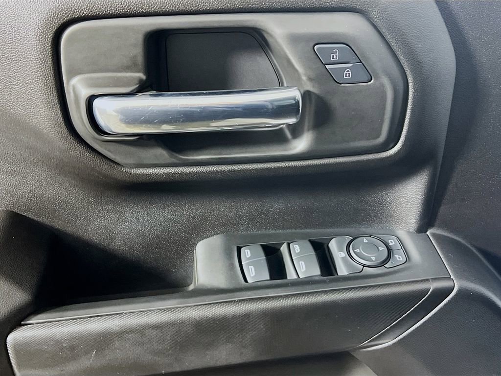 Used 2024 GMC Sierra 1500 Pro w/ Graphite Edition image 15