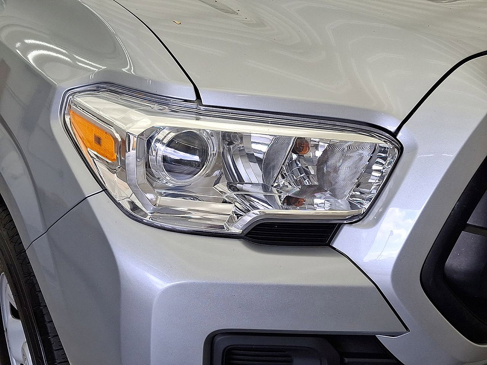 Certified 2023 Toyota Tacoma SR image 28