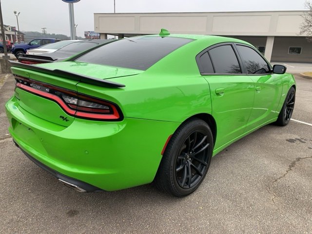 Used 2017 Dodge Charger R/T w/ Driver Confidence Group image 4