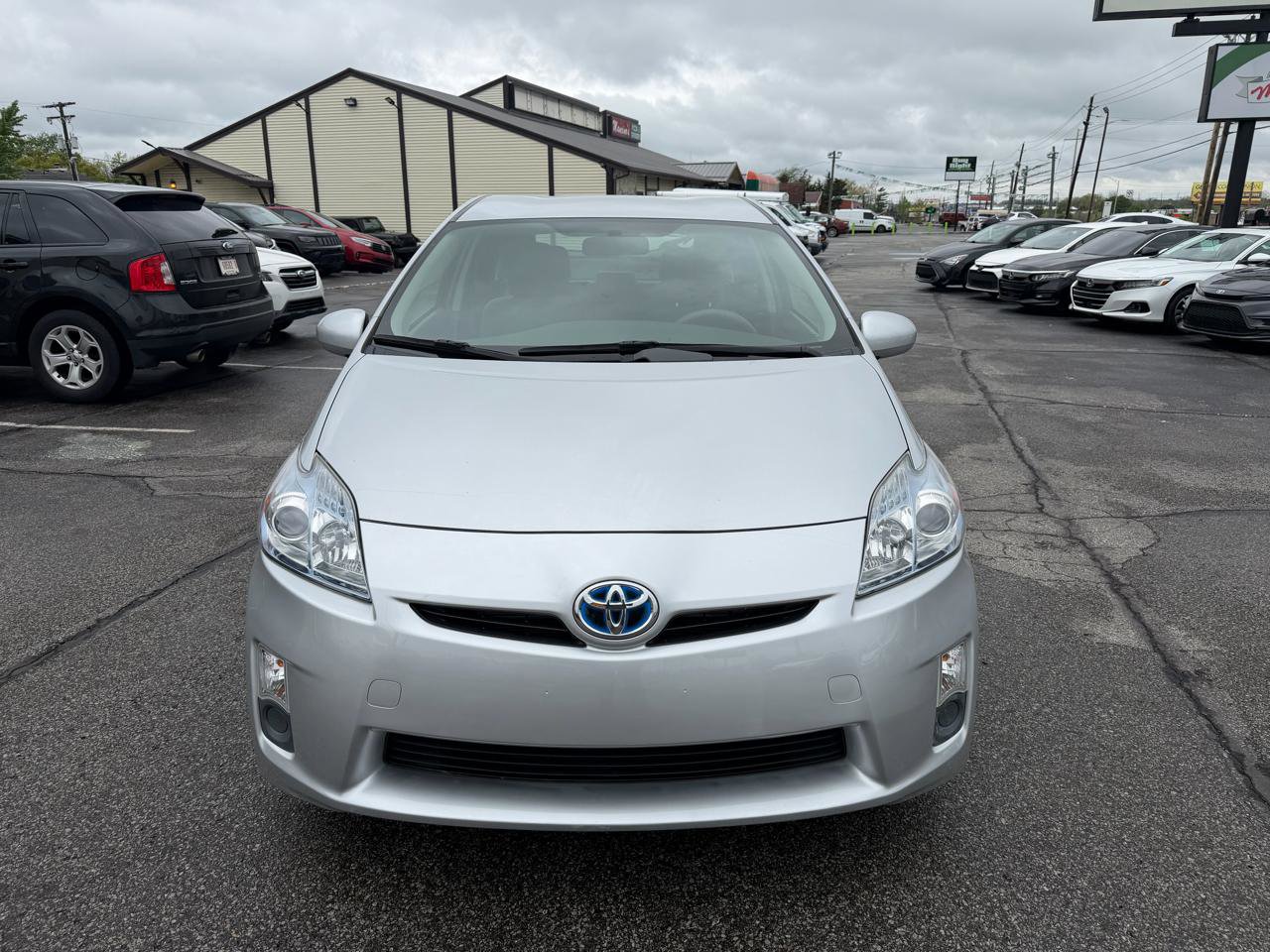 Used 2011 Toyota Prius Two FWD image 3