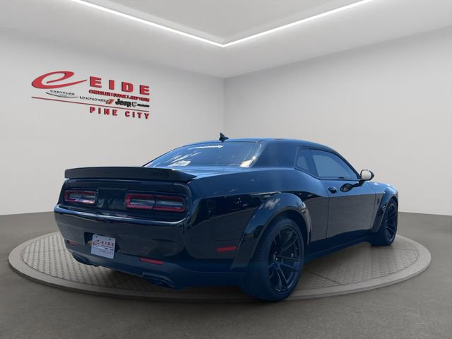 Used 2022 Dodge Challenger SRT Hellcat RWD image 6