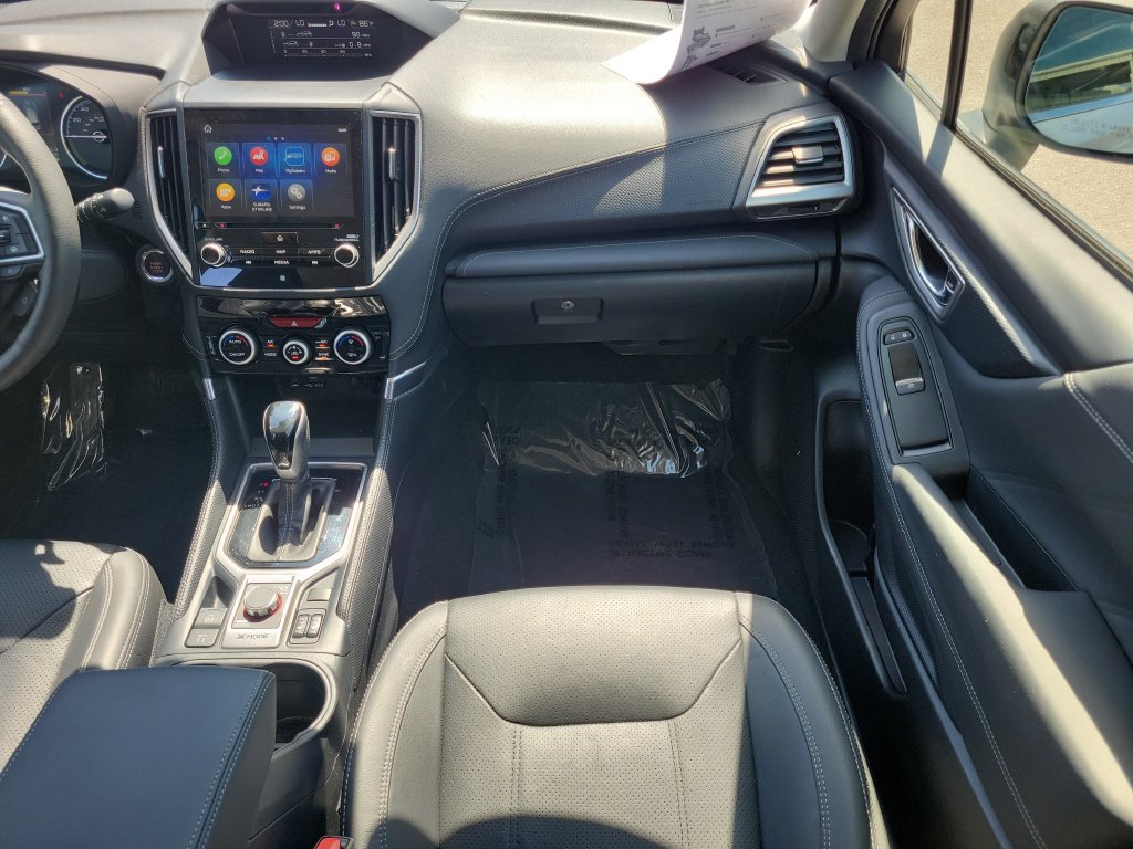 Certified 2022 Subaru Forester Touring AWD/4WD image 14