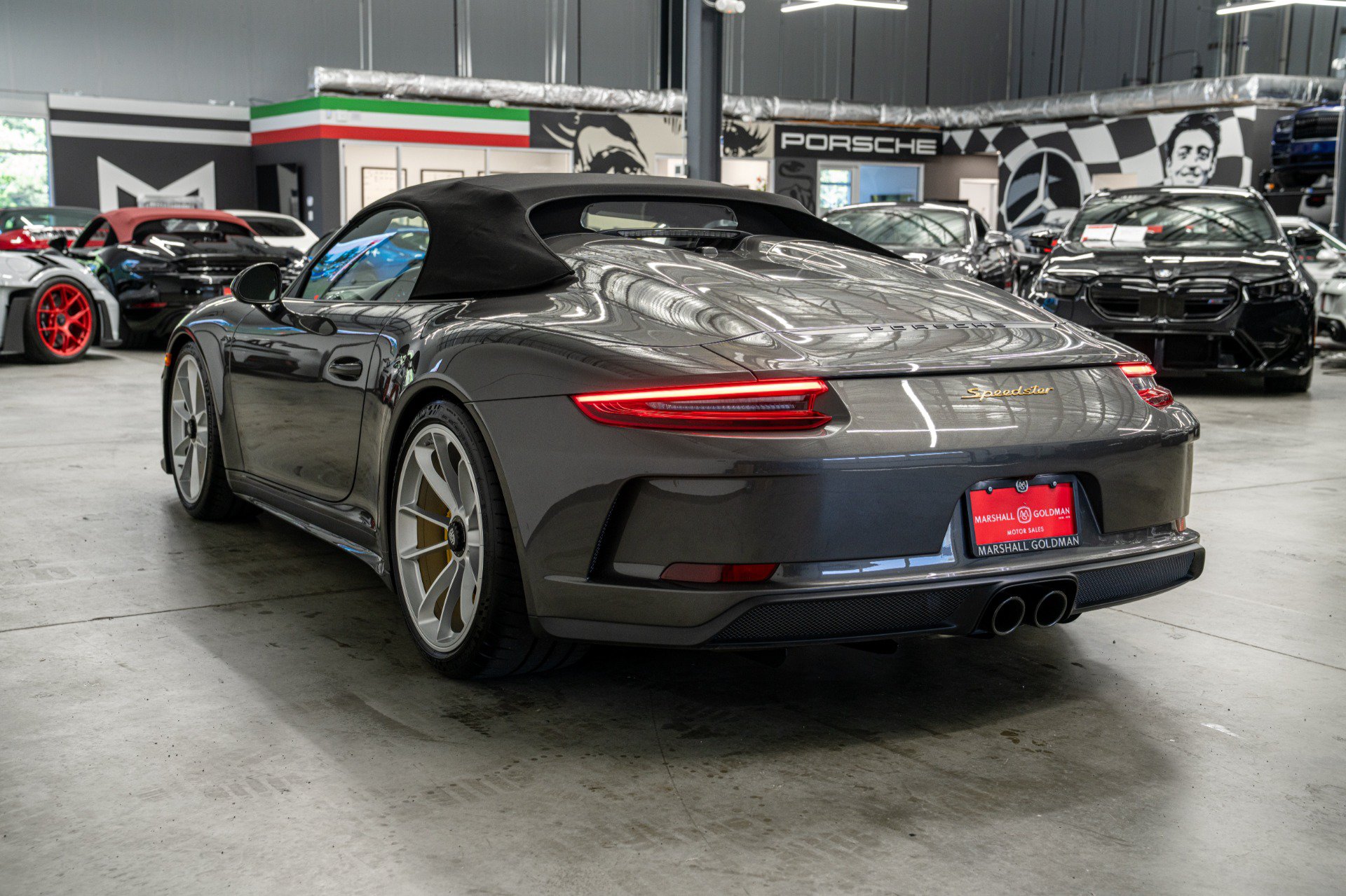 Used 2019 Porsche 911 Speedster RWD image 45