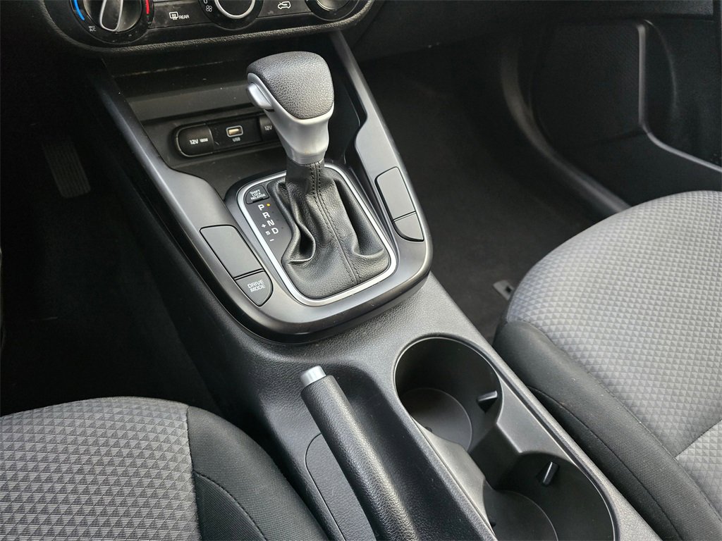 Used 2023 Kia Soul LX image 23