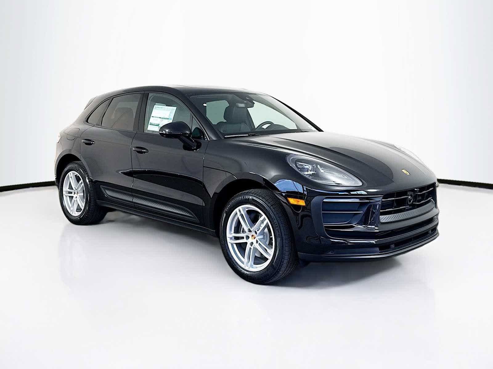 New 2026 Porsche Macan AWD/4WD image 7