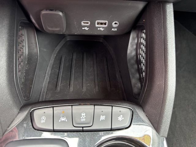 Used 2023 Chevrolet TrailBlazer LT w/ Convenience Package FWD image 29
