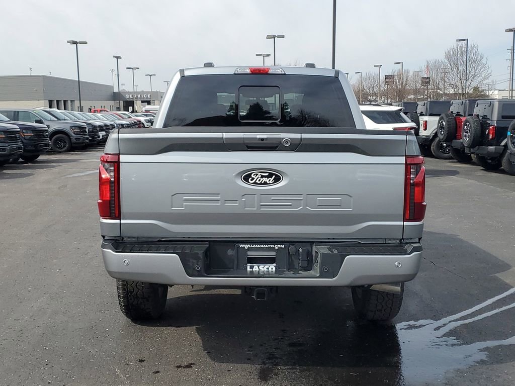 New 2026 Ford F150 XLT w/ Equipment Group 302A MID image 5