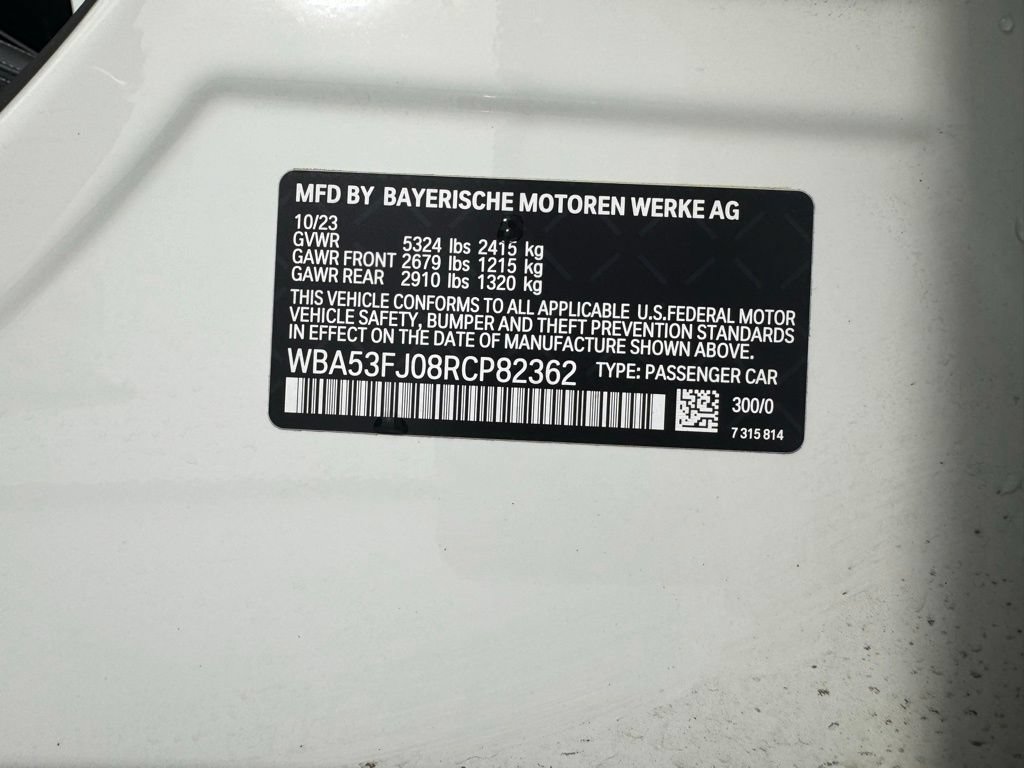 Certified 2024 BMW 530i xDrive w/ Convenience Package AWD/4WD image 11