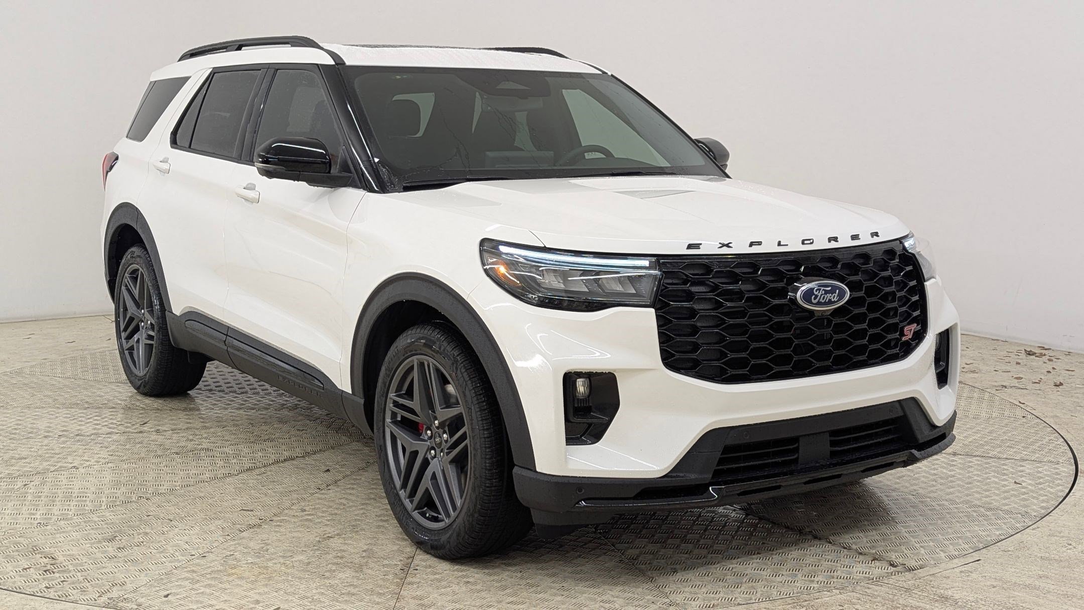 New 2026 Ford Explorer ST w/ Sun And Sound Package image 7